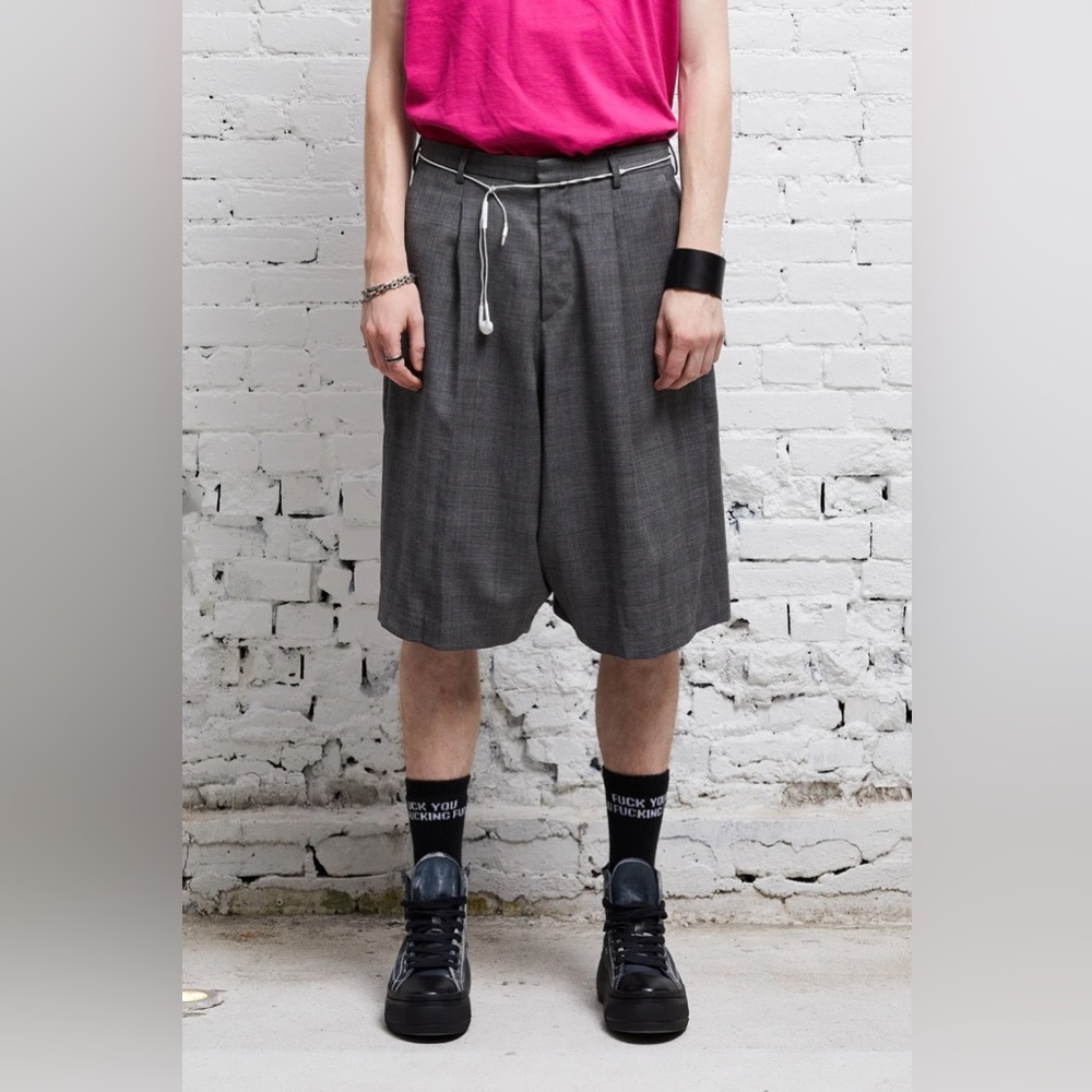 R13 Jumbo tailored Short – dark grey plaid. Size 28. BNWT